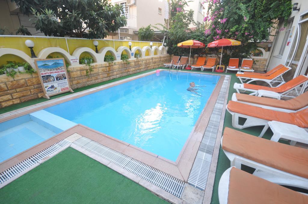 Sun Maris City Hotel Marmaris Esterno foto
