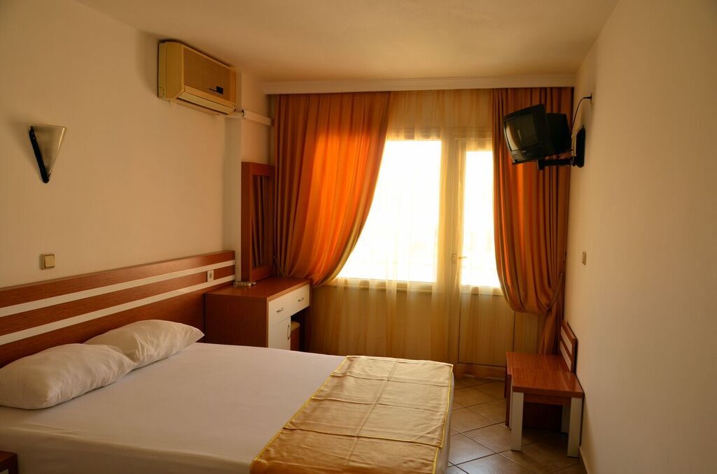 Sun Maris City Hotel Marmaris Esterno foto