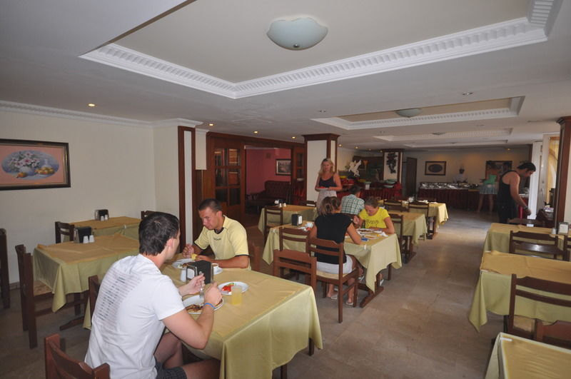 Sun Maris City Hotel Marmaris Esterno foto
