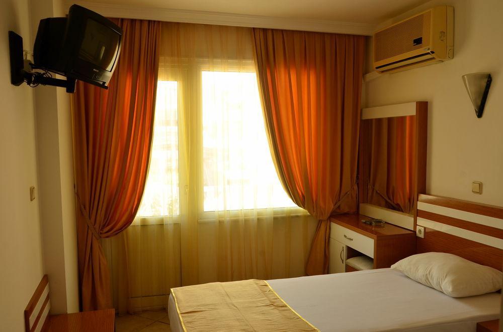 Sun Maris City Hotel Marmaris Esterno foto