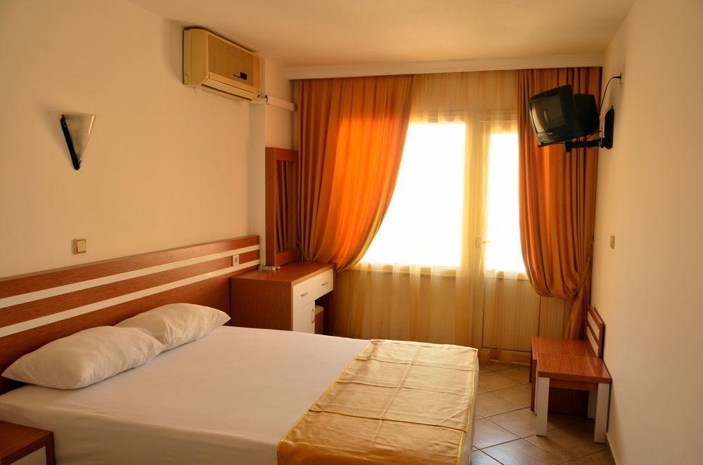 Sun Maris City Hotel Marmaris Esterno foto